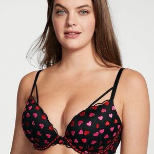 Victoria's Secret Dream Angels Black Multi Heart Embroidered Push Up Bra, 32D